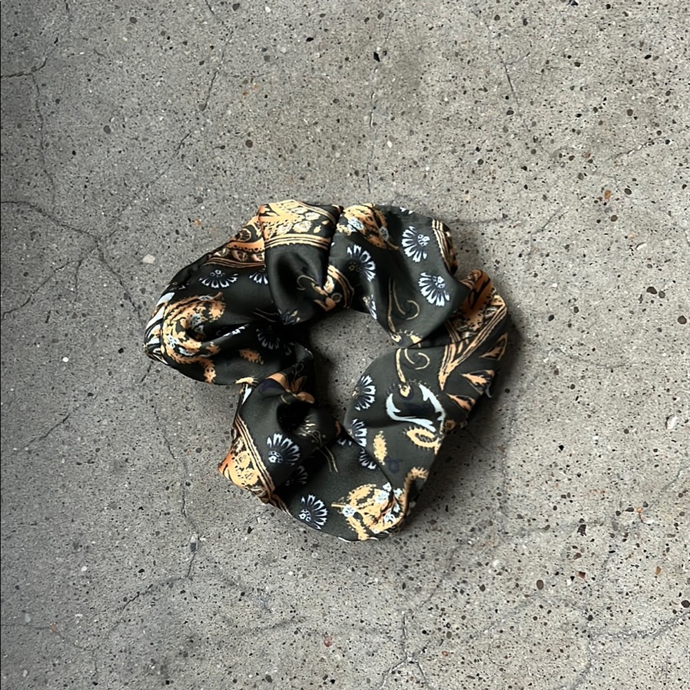 American Eagle Satin Scrunchie in olive boho
